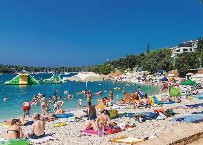 1 Bedroom Lovely In * Póla